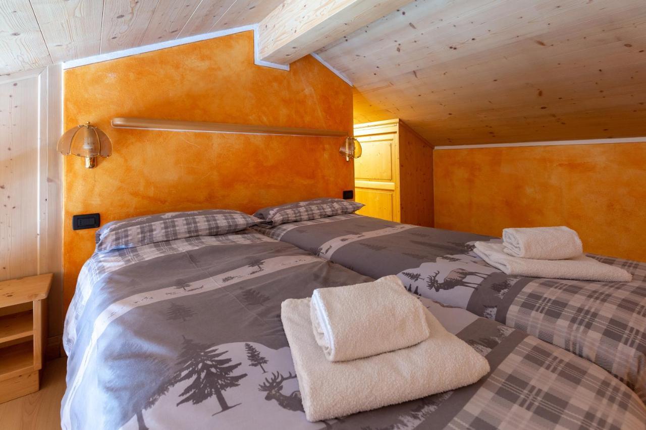 La Grolla Rooms & Apartments Livigno Exterior photo